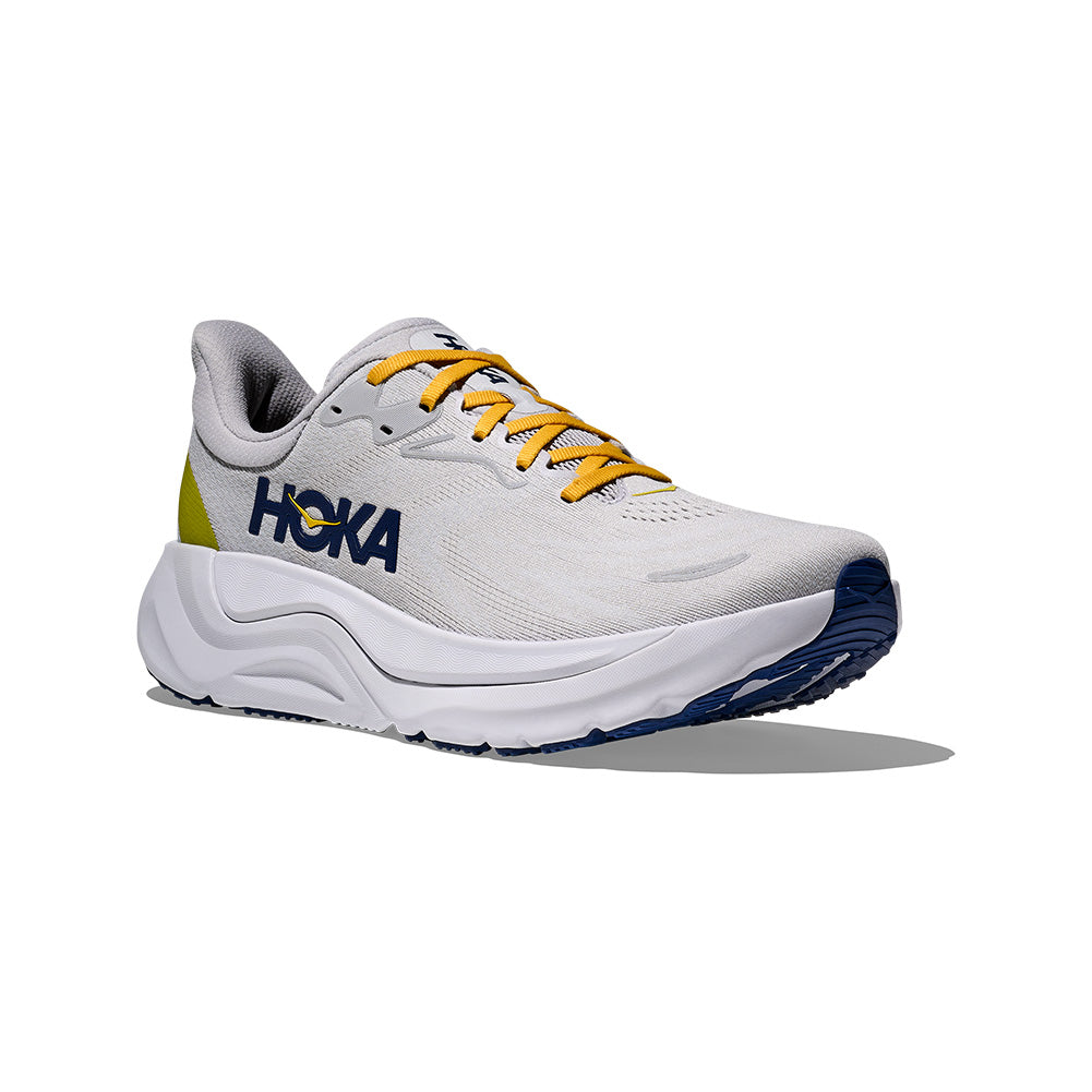 Hoka Arahi 8