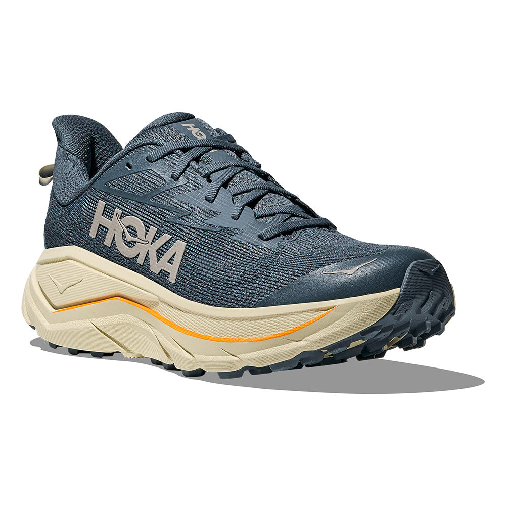 Hoka Challenger 8