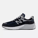 New Balance 990v6