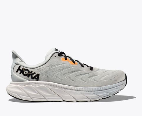 Hoka One One Arahi 6